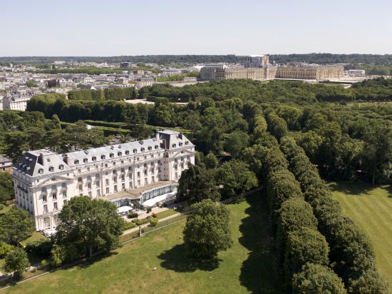 Фото Waldorf Astoria Versailles - Trianon Palace