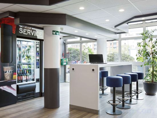 Фото Ibis Budget Fresnes