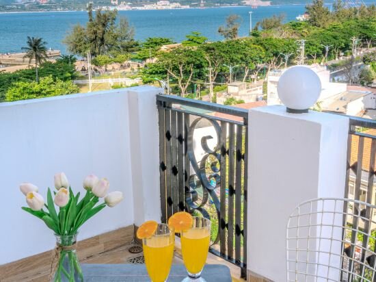 Фото Melyna Hotel