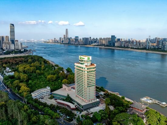 Фото 137427383647