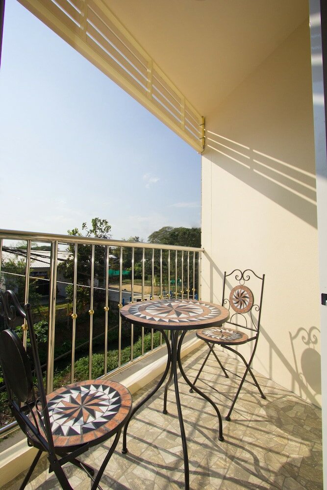 Фото Donchai House