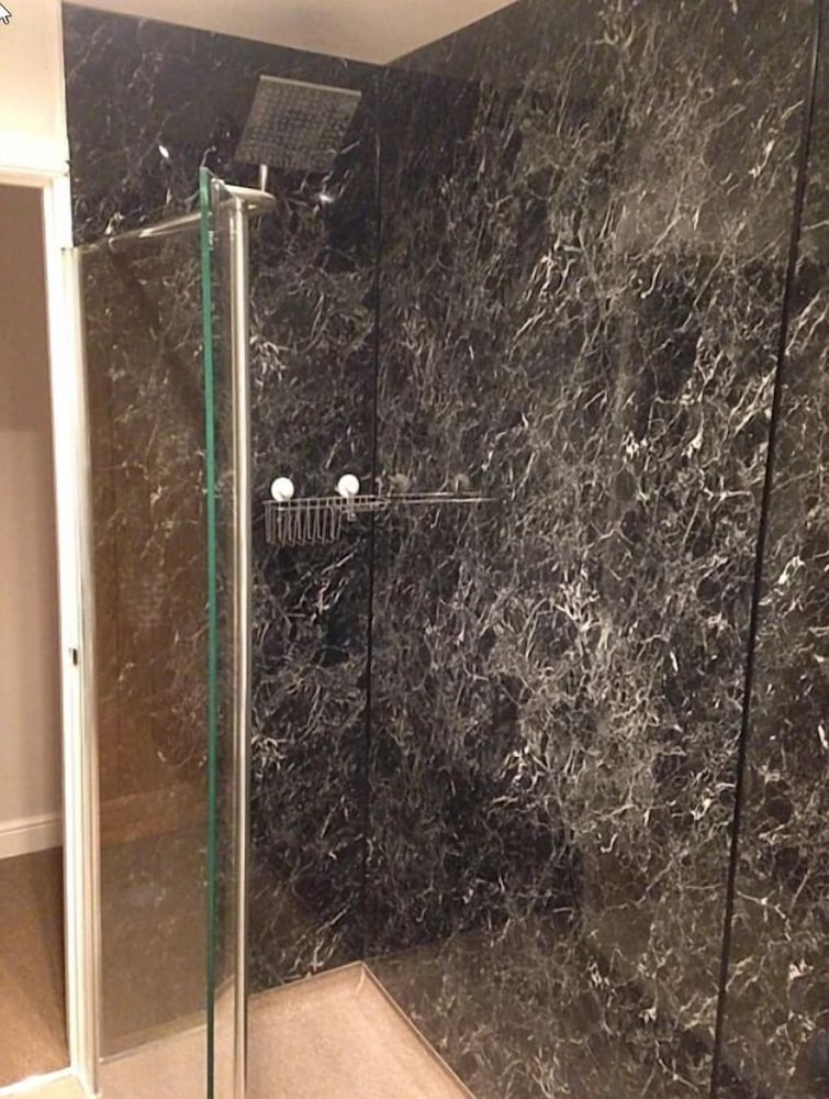 Фото The Wheatsheaf