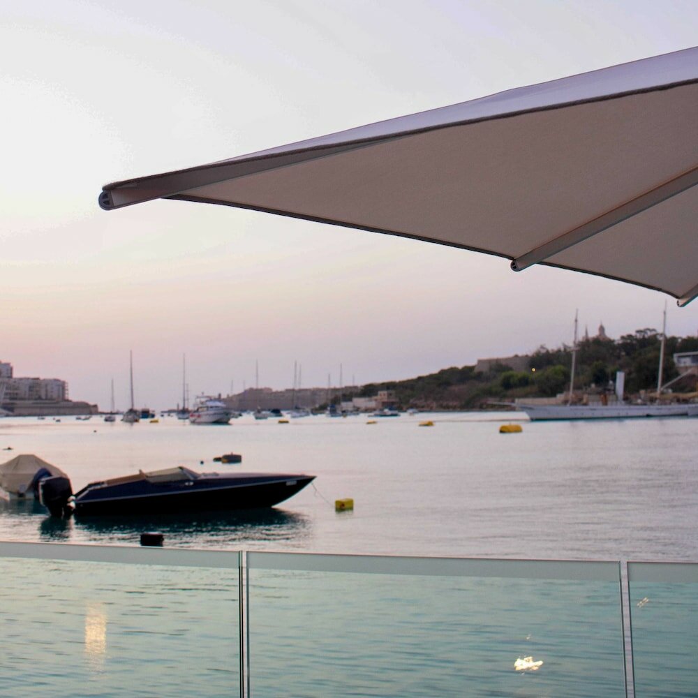 Фото St Bayview Hotel & Spa