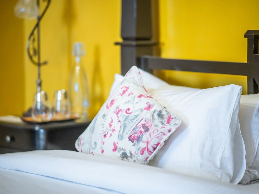 Фото Fort Tiracol Heritage Hotel