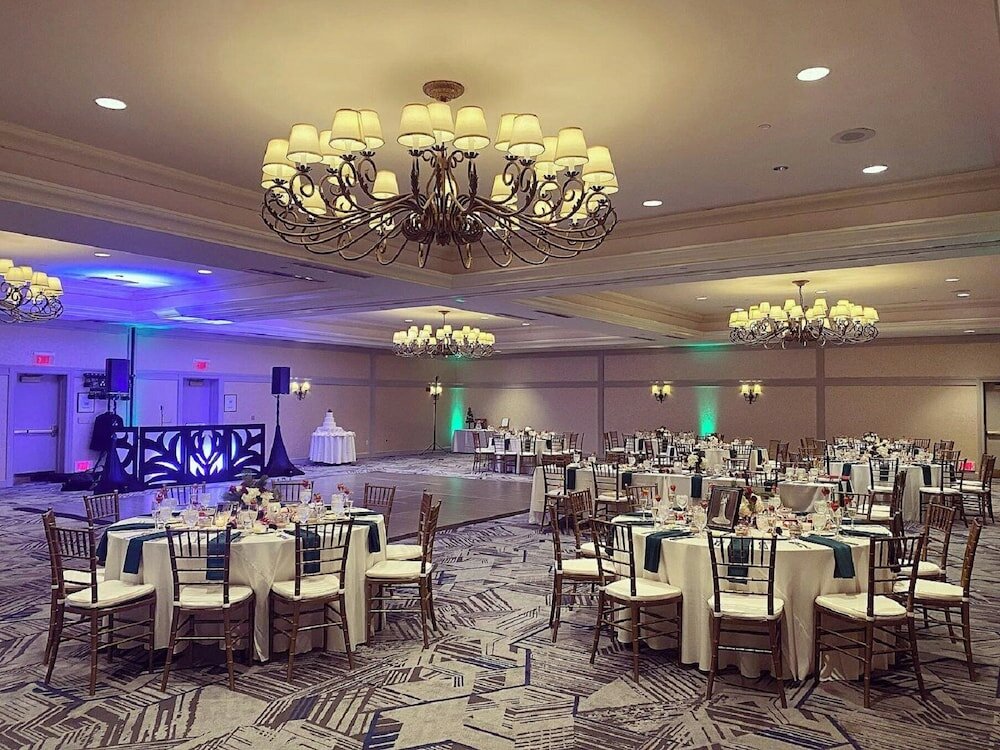 Фото Crowne Plaza Philadelphia - Valley Forge, an Ihg Hotel