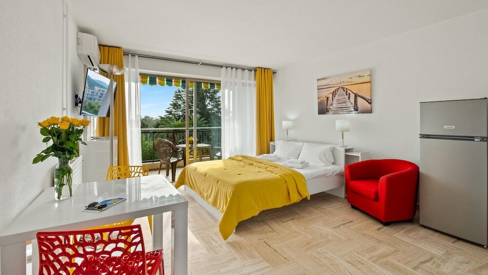 Фото Cannes Marina Residence