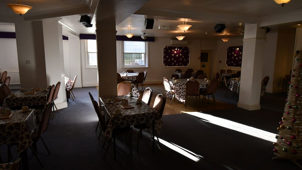 Фото Bourne Hall Hotel