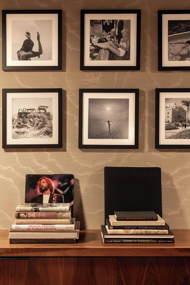 Фото Sixty Beverly Hills