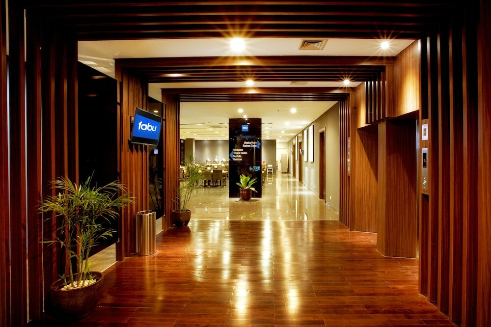 Фото Fabu Hotel Bandung