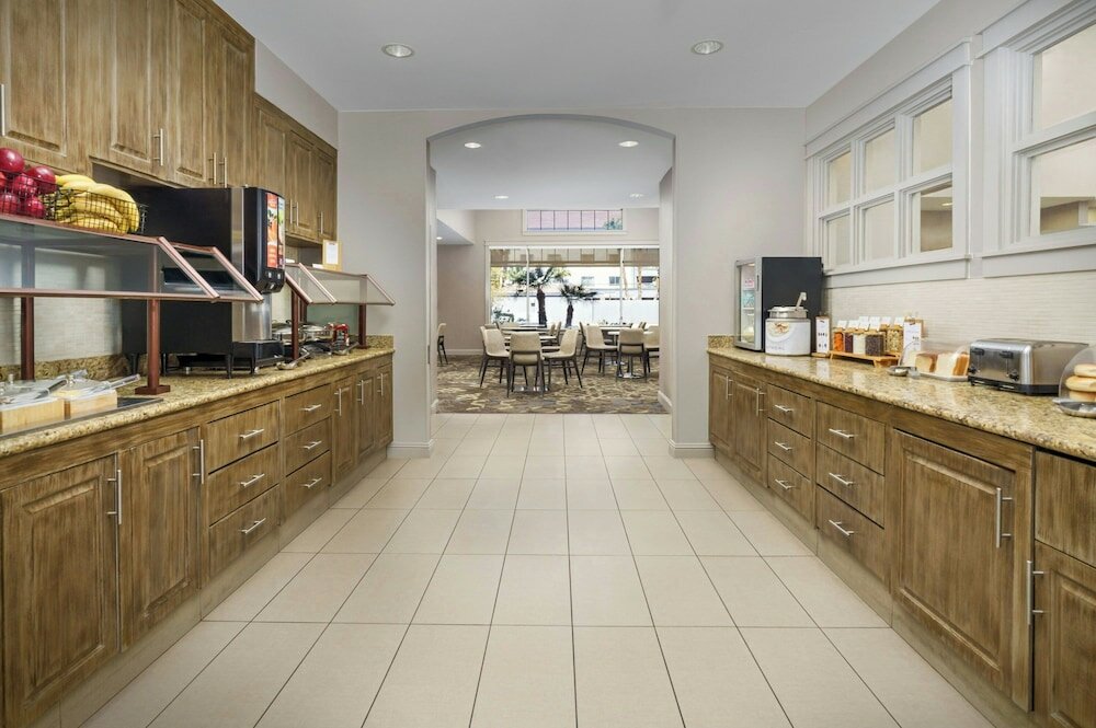 Фото Residence Inn by Marriott Las Vegas Stadium Area