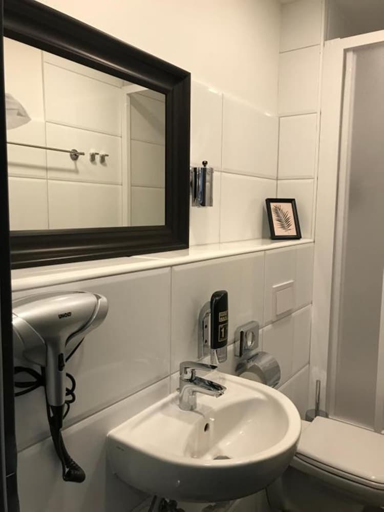 Фото Hamburg Room