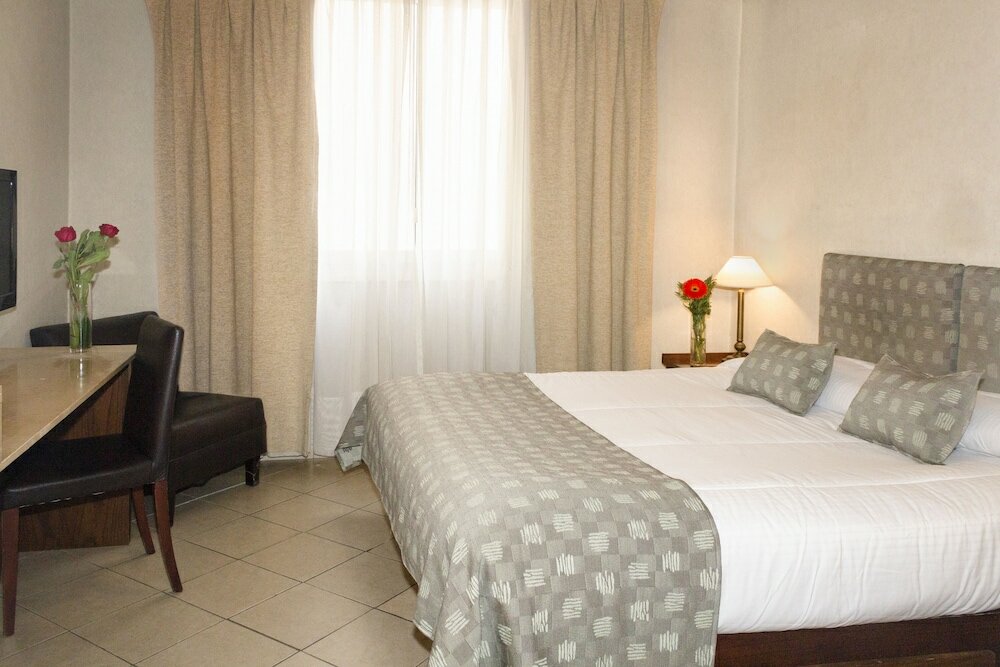 Фото отеля 4