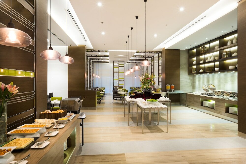 Фото Belmont Hotel Manila