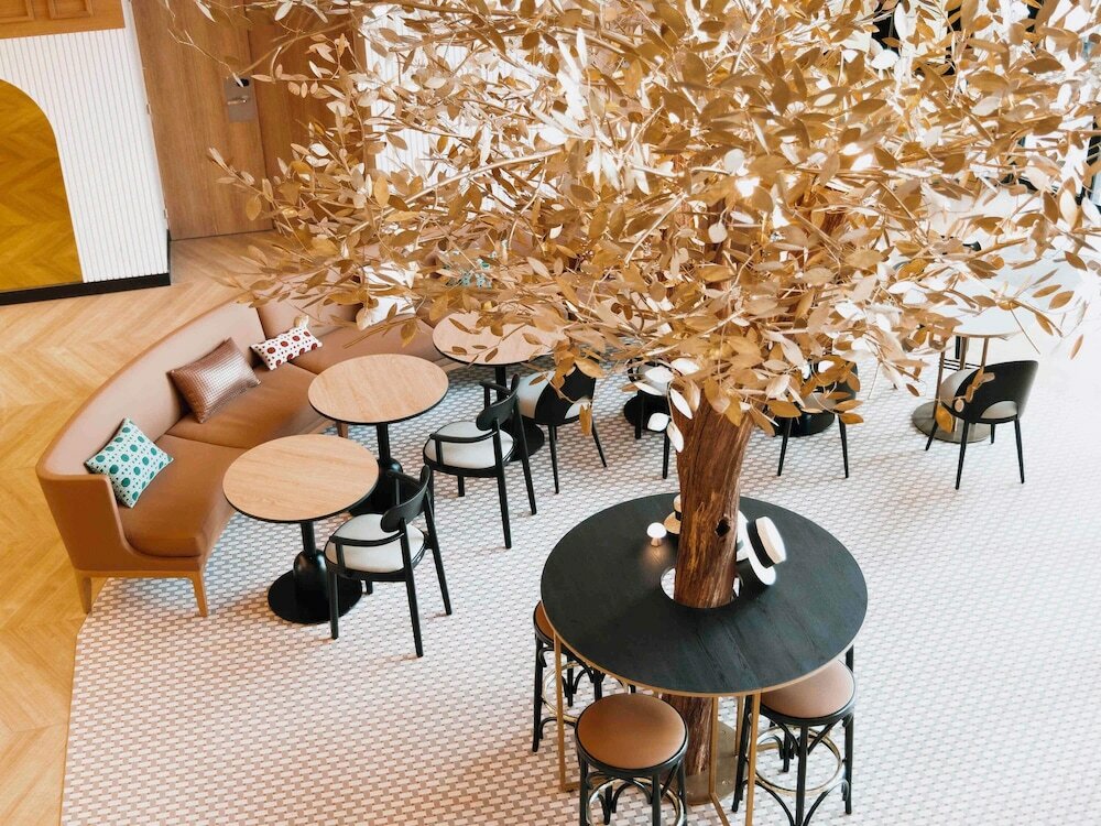 Фото Novotel Paris Suresnes Longchamp