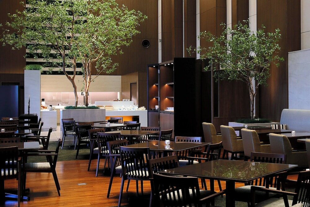 Фото Osaka Marriott Miyako Hotel