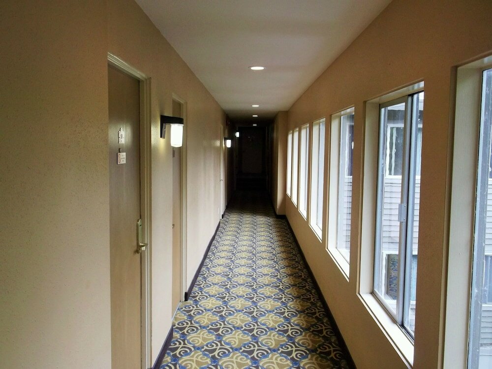 Фото Downtown Value Inn