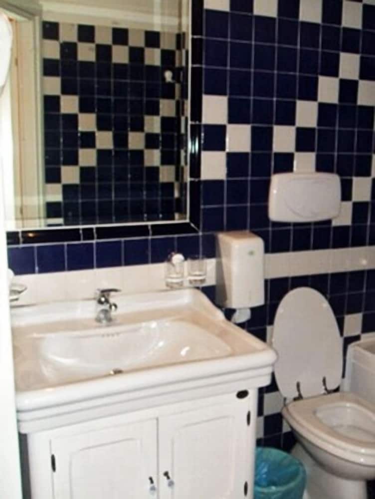 Фото Hotel Cambridge