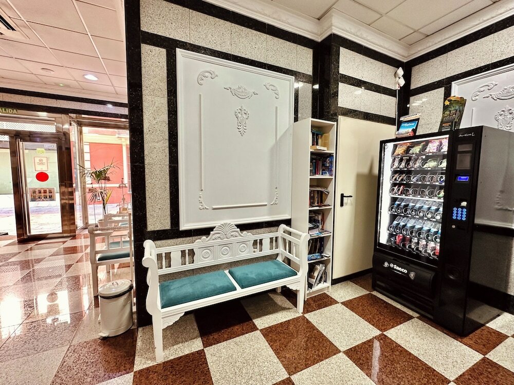 Фото Hotel Reyesol