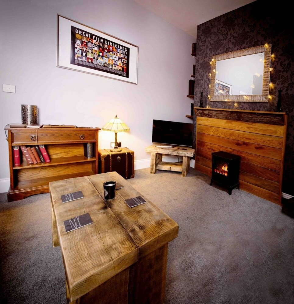 Фото Coalminer's Cottage