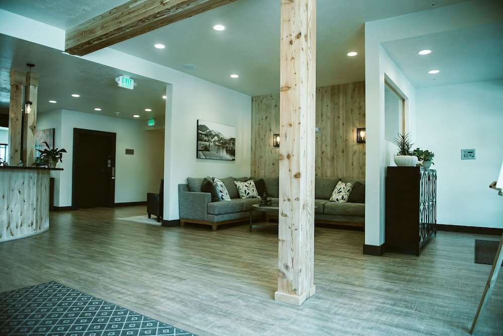 Фото Silver Creek Hotel