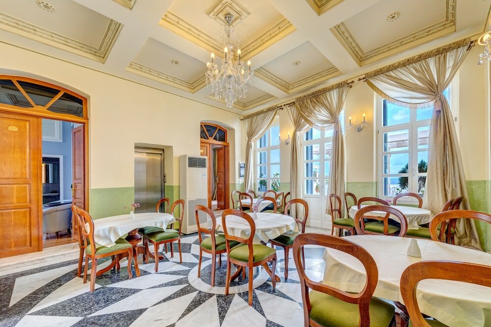 Фото Apollonion Palace Hotel