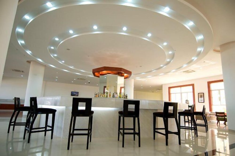 Фото Hotel Victoria Garden