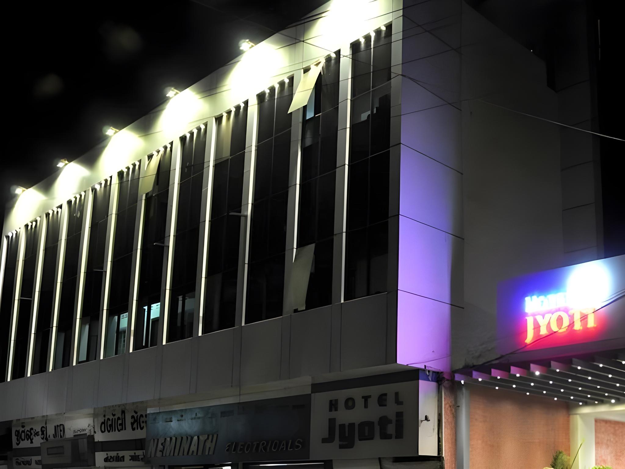 Фото Hotel Jyoti