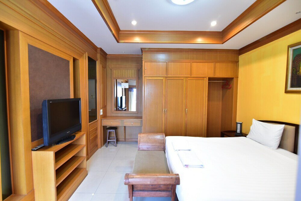 Фото Narawan Hotel