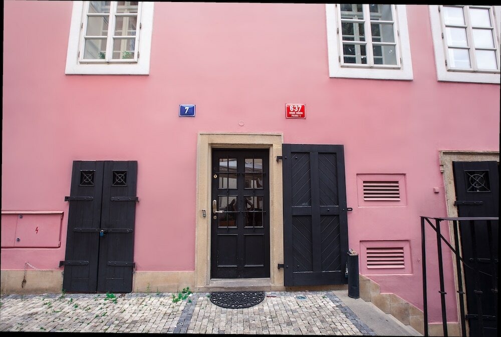 Фото Tyn Yard Residence