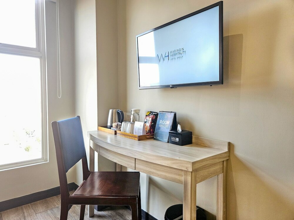 Фото Hotel 88 Kedungsari by Wh