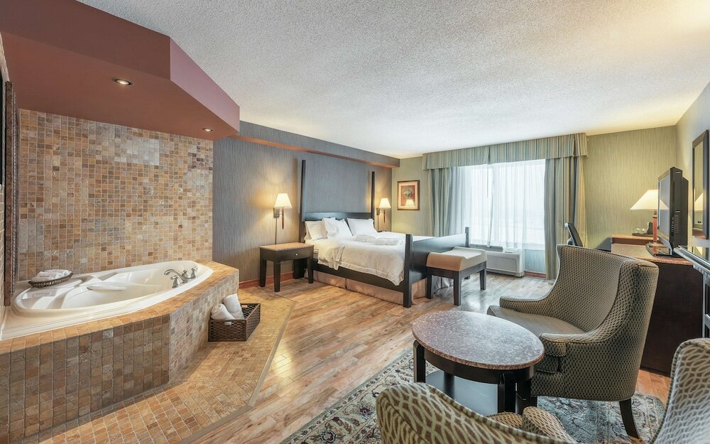 Фото Hampton Inn & Suites by Hilton Moncton