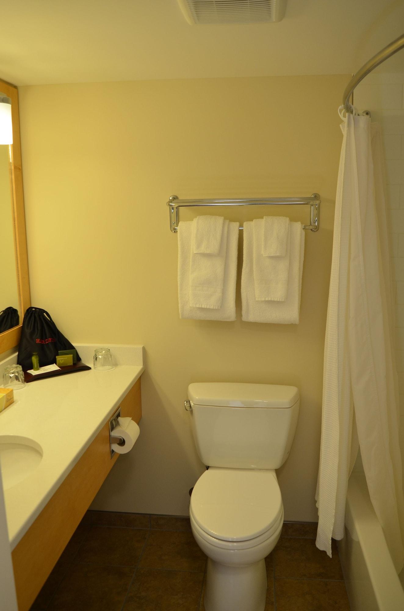 Фото Inn On Long Lake