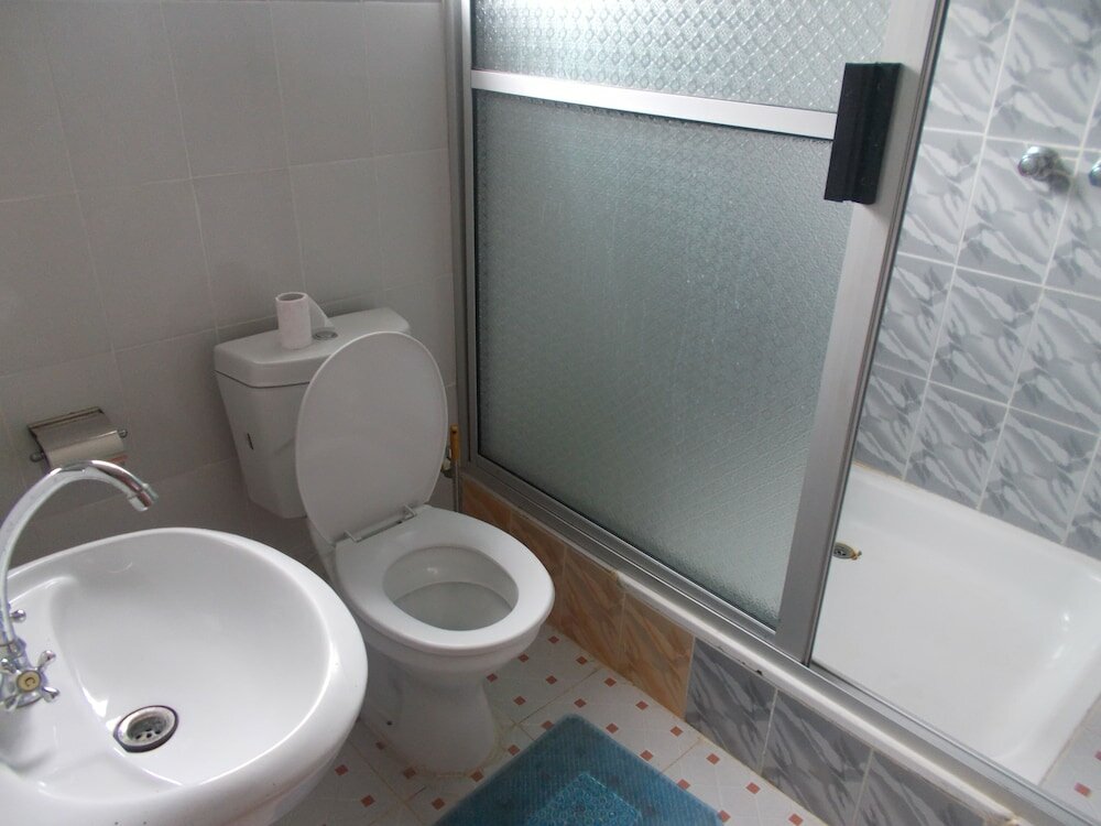 Фото Shema Guest Lodge