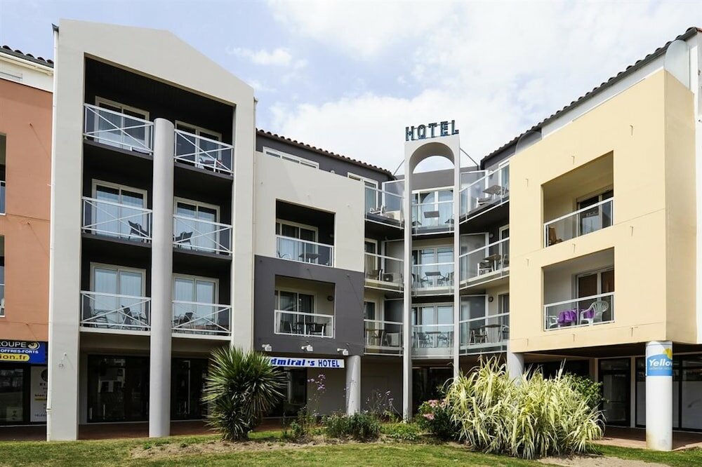 Фото The Originals Boutique Hotel Admiral's Les Sables-d'Olonne