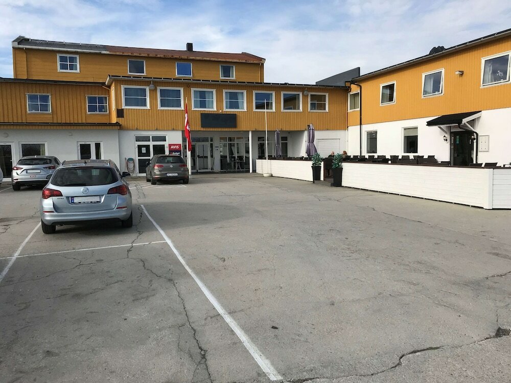 Фото Scandic Vestfjord Lofoten