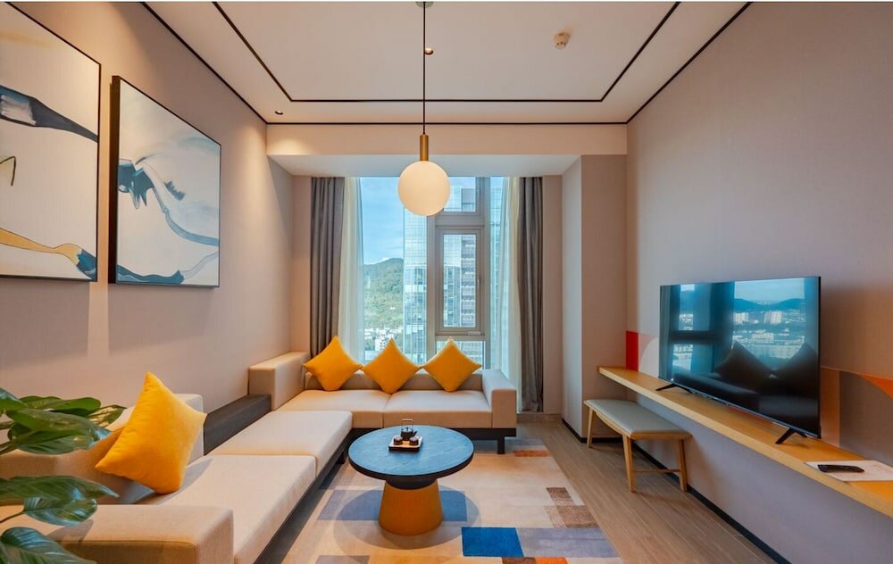 Фото Hilton Garden Inn Shenzhen Airport