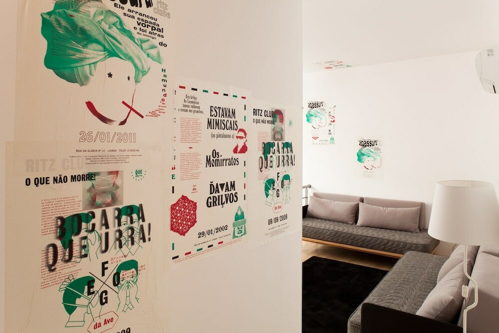 Фото The Lisbonaire Apartments