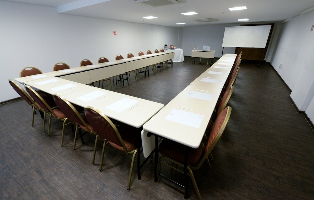 Фото Allia Gran Pampulha Suites