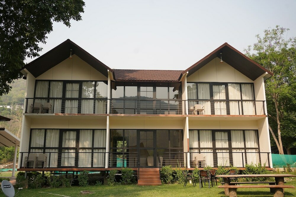 Фото WelcomHeritage Tarangi Ramganga Resort, Corbett