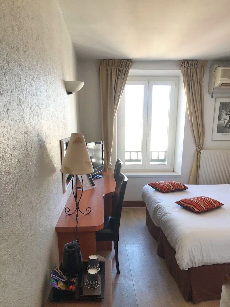 Фото Hotel Colbert