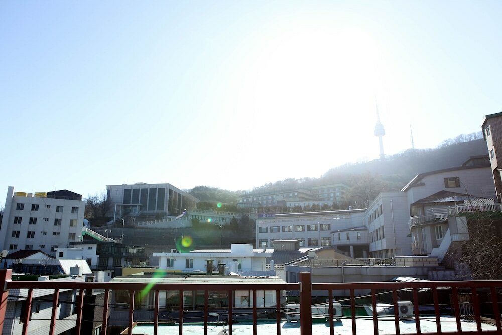 Фото Well Plus Bnb Guest House