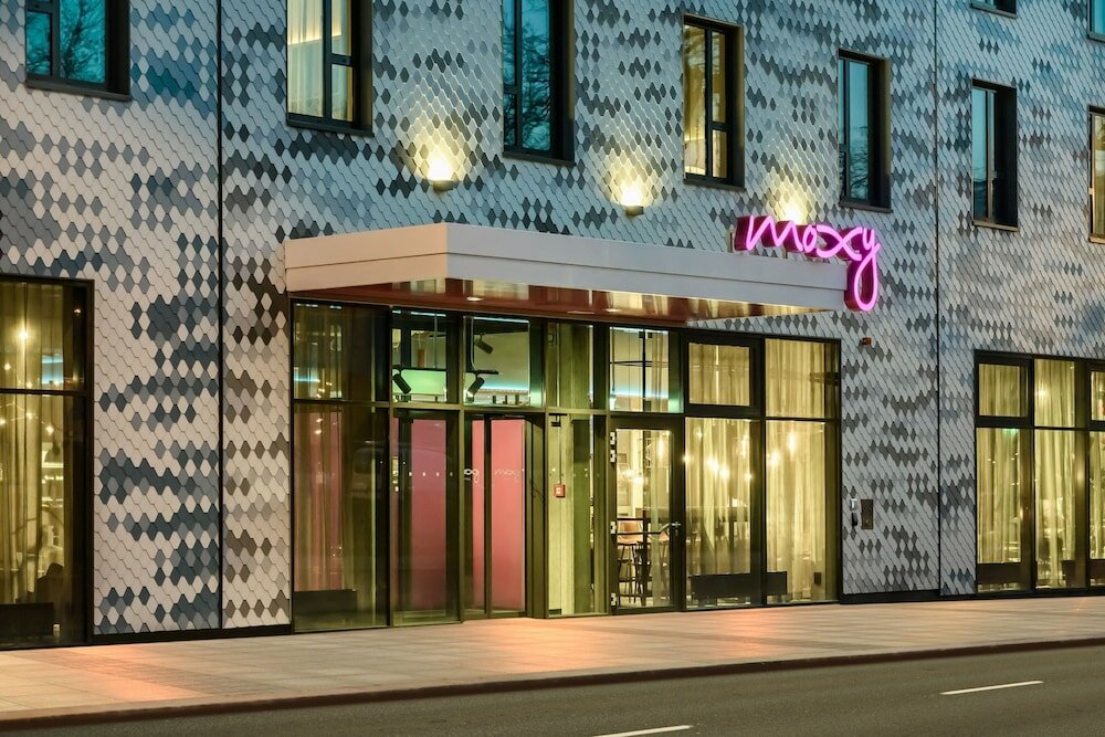 Фото Moxy Dresden Neustadt