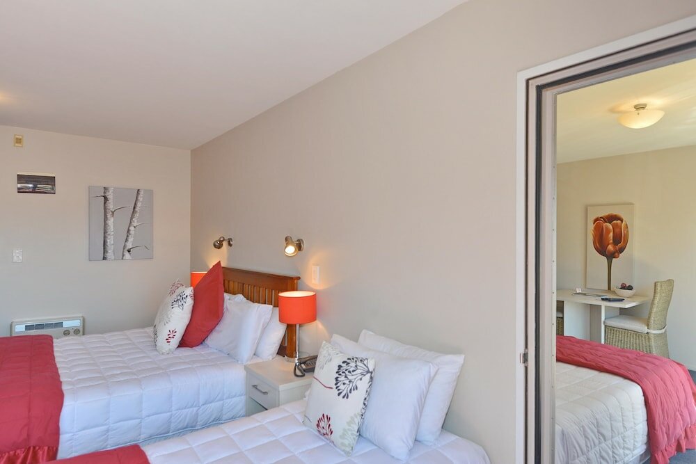 Фото Addington Court Motel