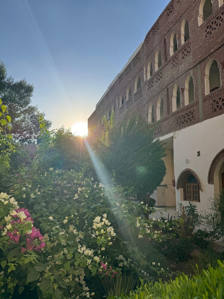 Фото Hotel Sheherazade