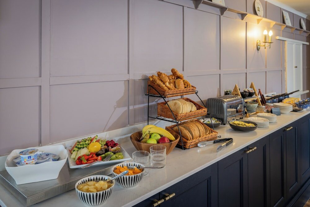 Фото Stallingborough Grange Hotel