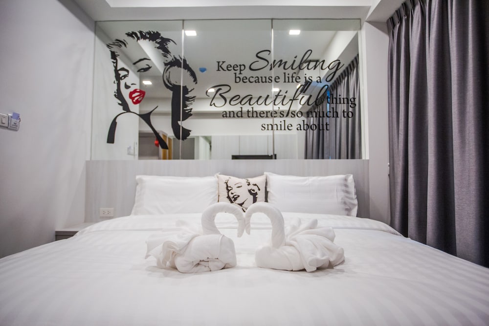 Фото Frankie's Inn