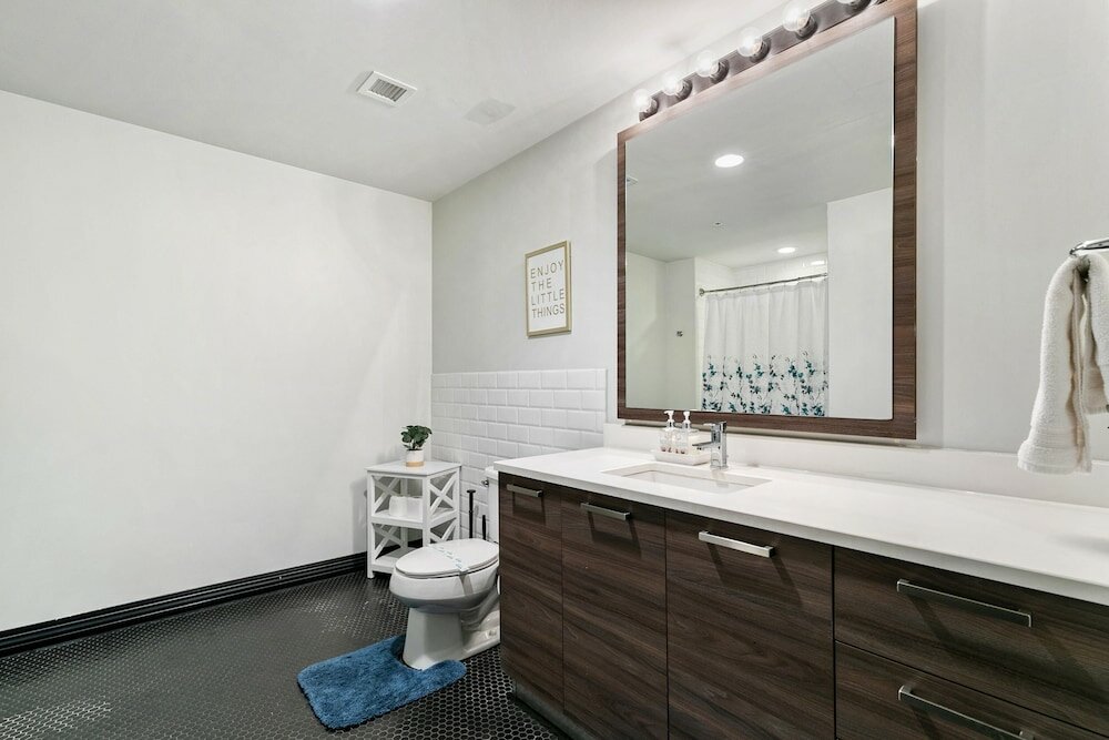 Фото Luxury Downtown Dallas Stay by Amyfinehouse