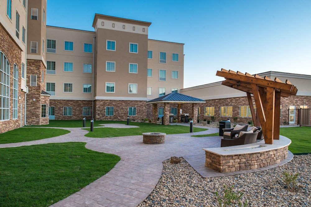 Фото Staybridge Suites Pecos, an Ihg Hotel