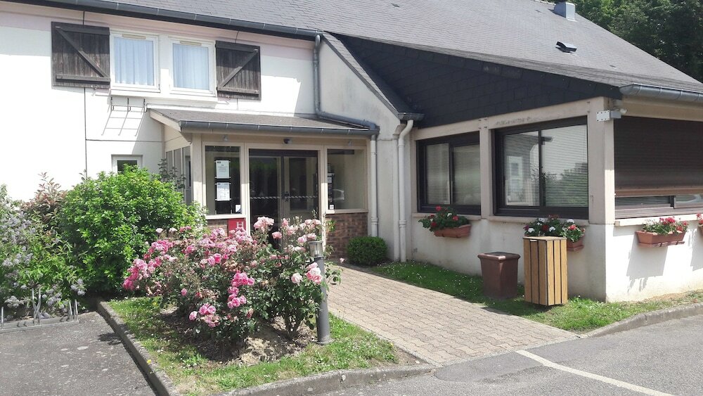 Фото Hôtel Kyriad Rennes Nord