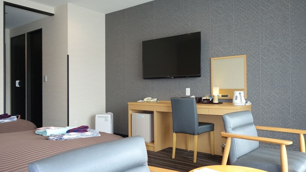 Фото New Century